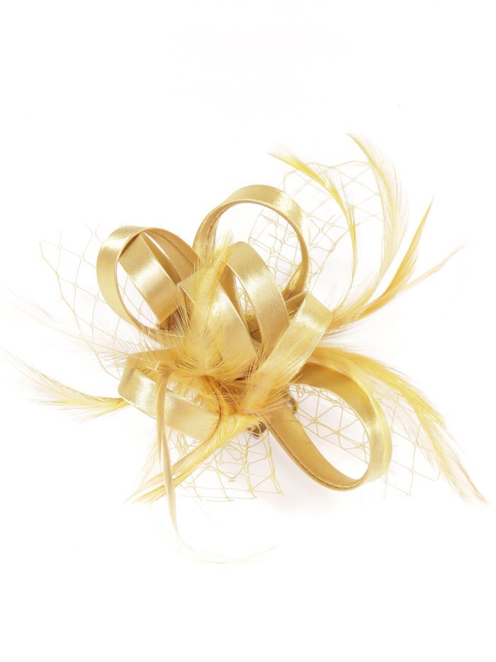 Feather fascinator hair clip with mesh oro