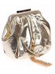 Shiny fabric clutch with tassel oro