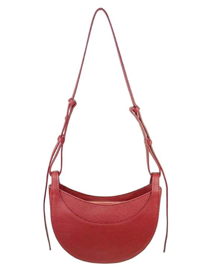 Half moon leather crossbody bag rojo