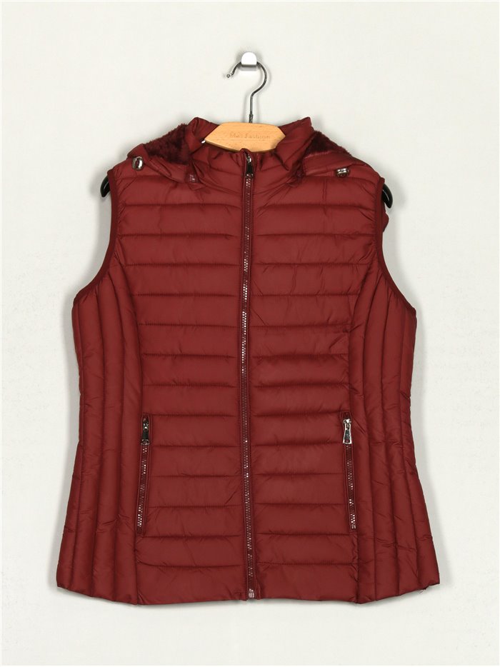 Quilted waistcoat with hood bordeaux (42-50)