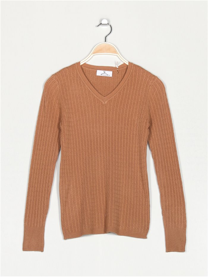 Textured cable-knit sweater camel