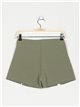 Short falda pedrería verde-militar