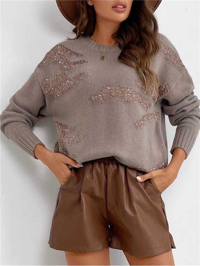 Soft sweater with sequins 