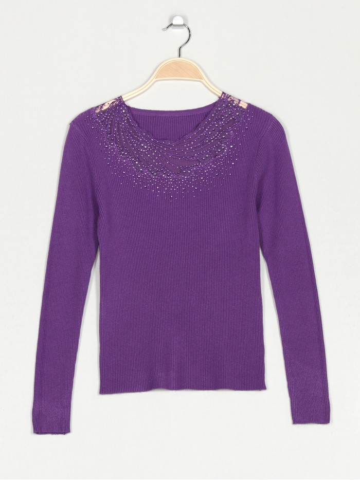 Soft sweater with rhinestone morado