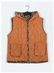 Quilted marbled waistcoat with hood camel