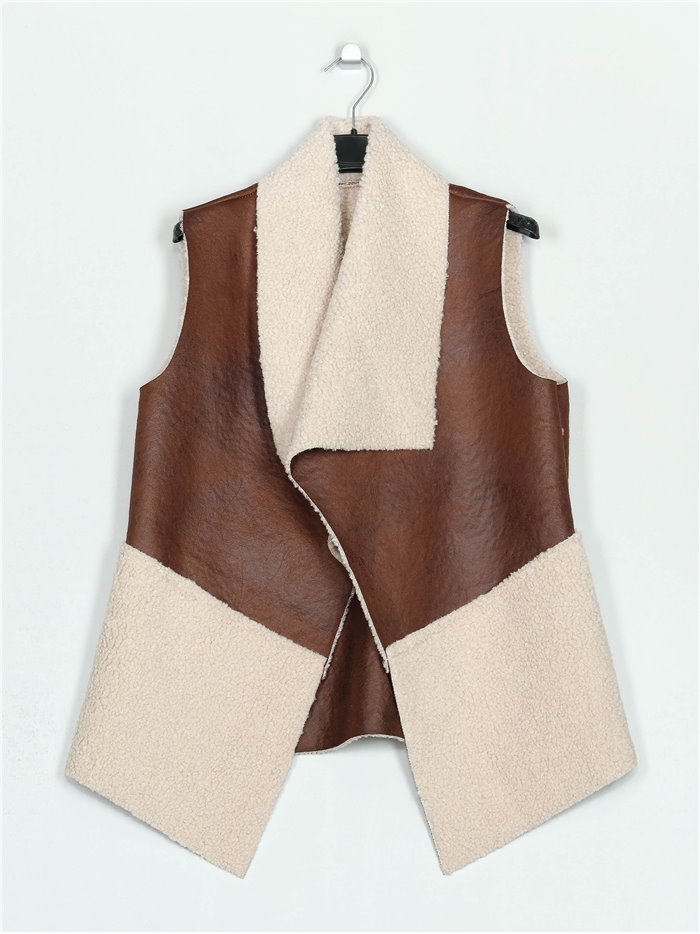 Sherpa lined faux leather waistcoat marron