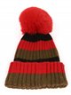 Striped knit beanie with pompom rojo