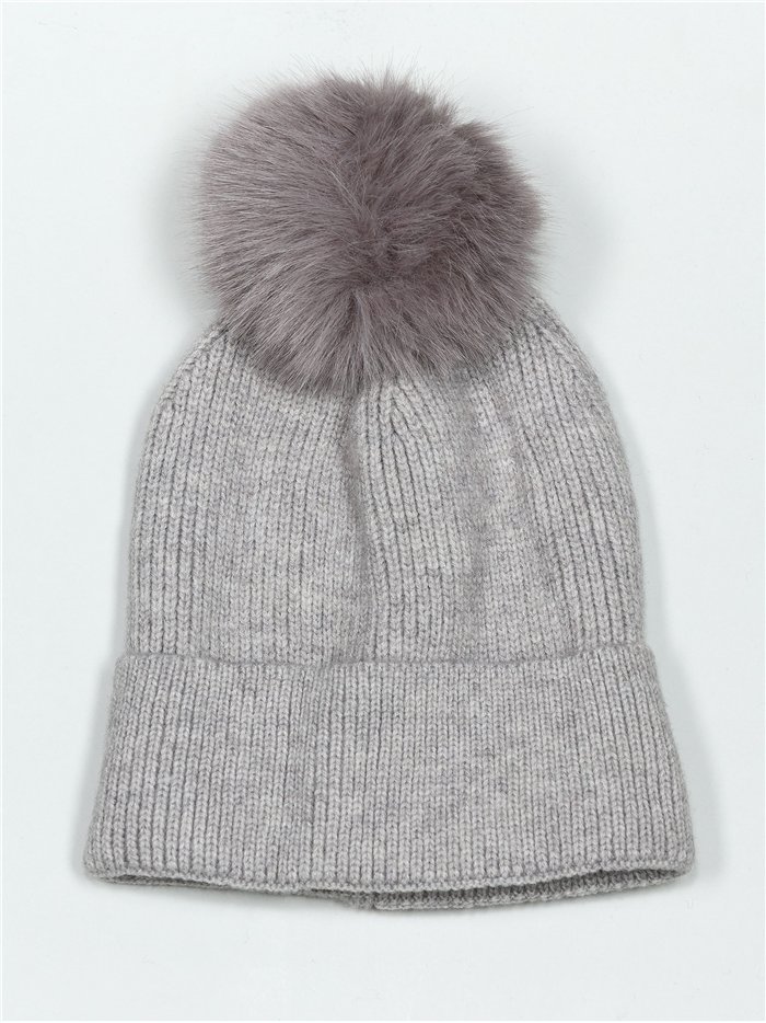 Striped knit beanie with pompom gris