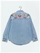 Sobrecamisa denim bordada flores azul (S-M-L)