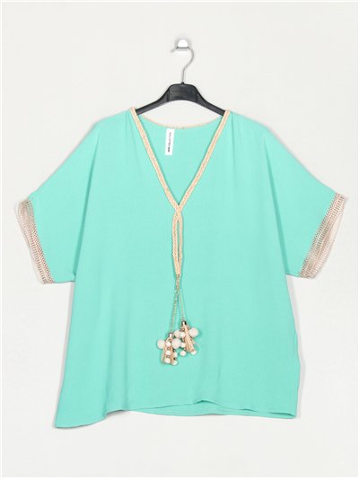 Blusa borlas talla grande aguamarina